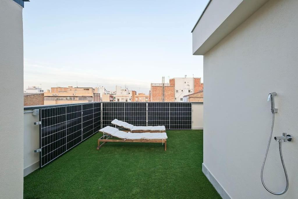 Your Home- Apartment Camp Nou 2A ロスピタレート・デ・リョブレガート エクステリア 写真